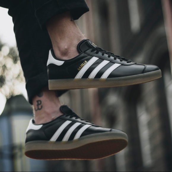 Zapatillas adidas Originals Gazelle hombre tamaño 12 nueva marca de poshmark Zapatillas adidas Originals Gazelle hombre tamaño 12 nueva marca de poshmark